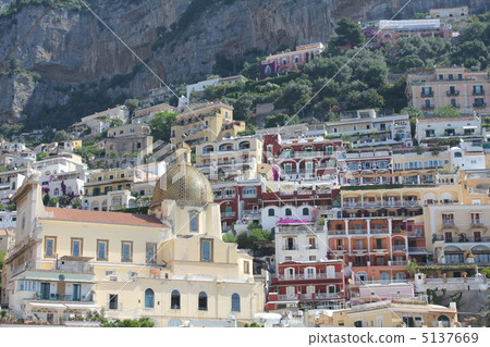 The streets of Positano 5137669