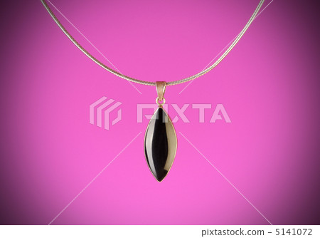 Pendant against colour gradient background Pendant against colour gradient background 5141072