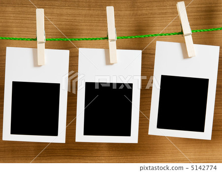 Designer concept - blank photo frames for your photos 5142774