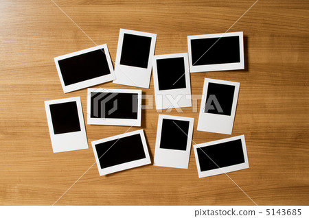Designer concept - blank photo frames for your photos Designer concept - blank photo frames for your photos 5143685
