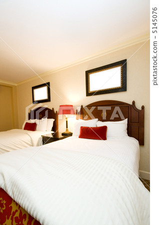 Double bed in the modern interior room 5145076