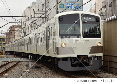 Seibu Railway Series 101 Hitotsubashi Gakuen Station 5147912