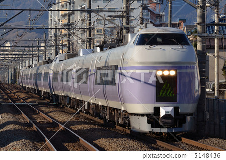 JR E351系列西八王子站 JR E351系列西八王子站 5148436