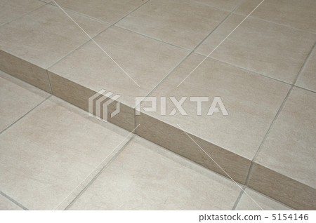 入口處的台階 5154146