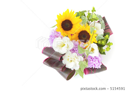 Arrangement of sunflower and turquoise and carnation (sideways) 5154591