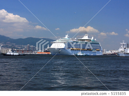 luxury liner luxury liner 5155835