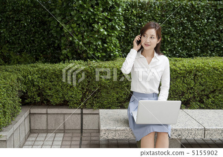 Women's business image 5155902
