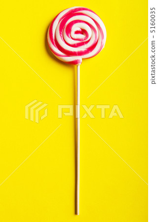 Colorful lollipop against the background Colorful lollipop against the background 5160035
