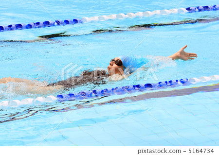 Alex's backstroke 5164734