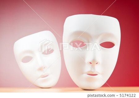 Masks with theatre concept Masks with theatre concept 5174122