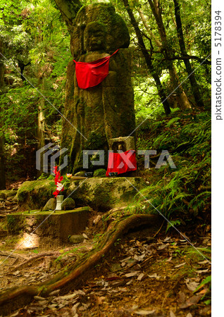 The head temple of Taki Hill 5178394