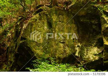 瀑布坡的朝日觀音 5178396