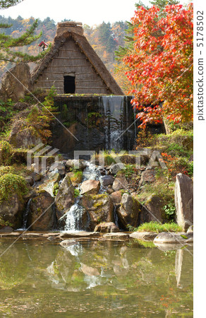 Houses in historic village Shirakawa-go, Gifu prefecture, Japan Houses in historic village Shirakawa-go, Gifu prefecture, Japan 5178502