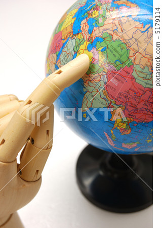 地球儀和人體模特 地球儀和人體模特 5179114