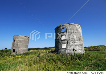 北海道廢棄的筒倉 5211598