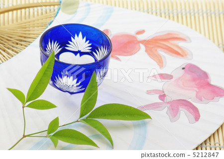 夏天的形象 5212847