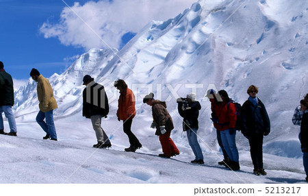 Pelito Moreno Glacier 5213217