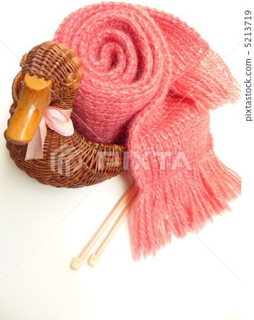 Hand-knitted scarf Hand-knitted scarf 5213719