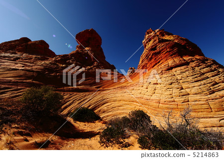 strangely shaped rocks, coyote butte, arizona 5214863