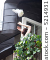 Bride and Bouquetos 5214931