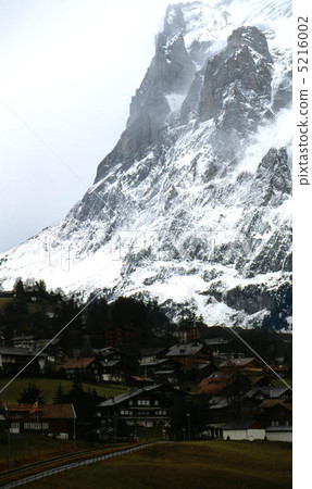 Jungfrau 5216002