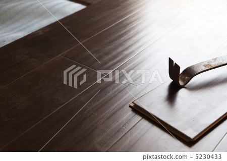 Pry Bar Tool with New Laminate Flooring Pry Bar Tool with New Laminate Flooring 5230433