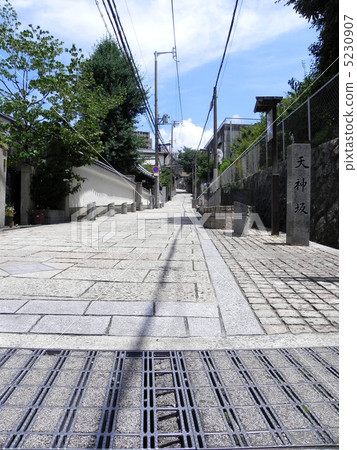 Shitennoji Temple Ginzaka Tenjin Saka 5230907