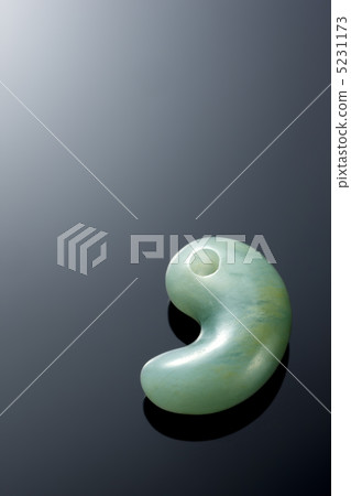 A jade ballad 5231173