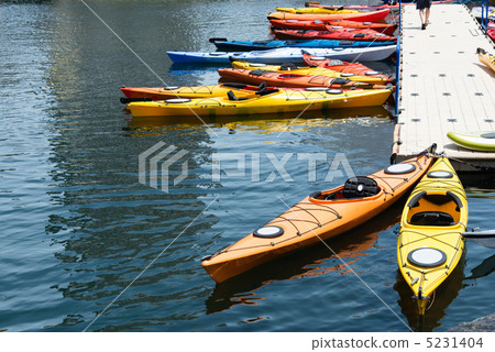 Colorful sea kayaking Colorful sea kayaking 5231404