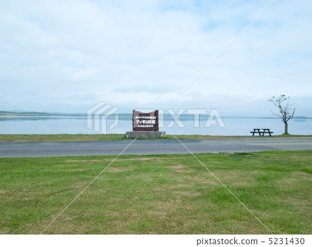 庫卡里科湖 5231430