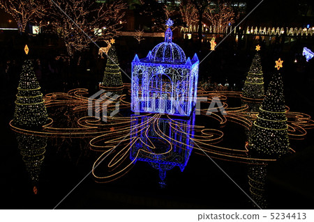 藍色閃亮的光芒 5234413