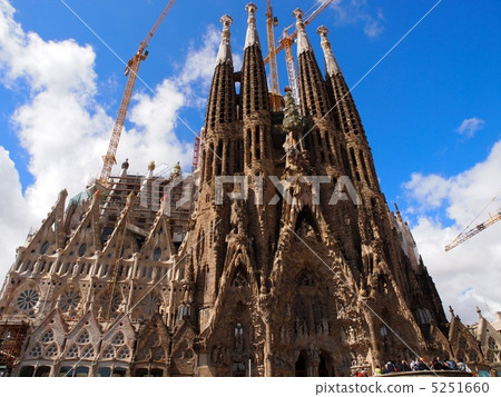 Sagrada Familia  5251660