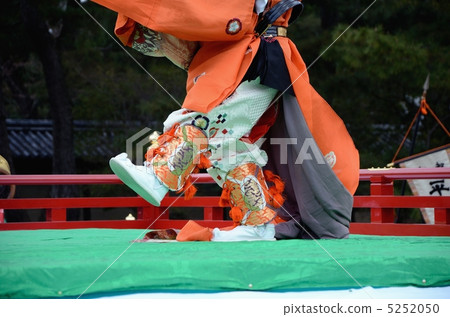 The feet of Bunraku's costume 5252050