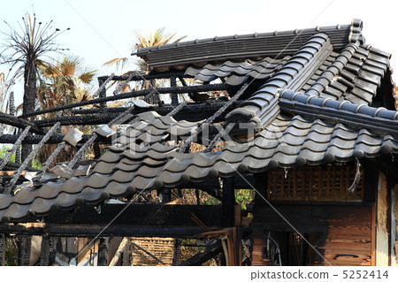 成為火的平面商店的房子 5252414