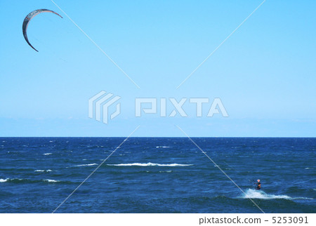 Kite surfing Kite surfing 5253091