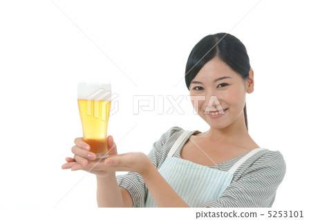 Housewife (beer) Housewife (beer) 5253101