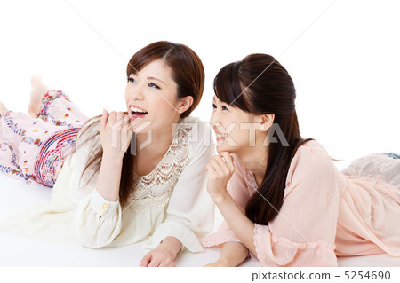 Girlfriend Girlfriend 5254690