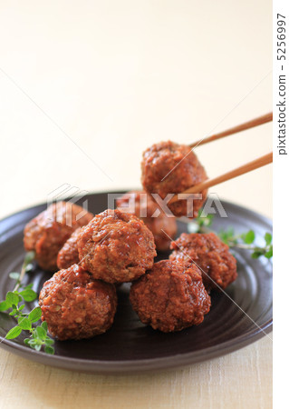 肉餃子 5256997