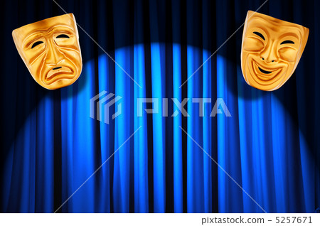 Theatre performance concept with masks 5257671