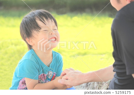 a happy holiday 5259175