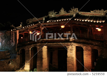 Fantastic light up of Nihonbashi 5259550