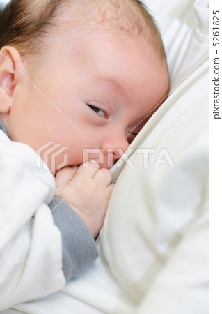 Dad and his baby 5261825