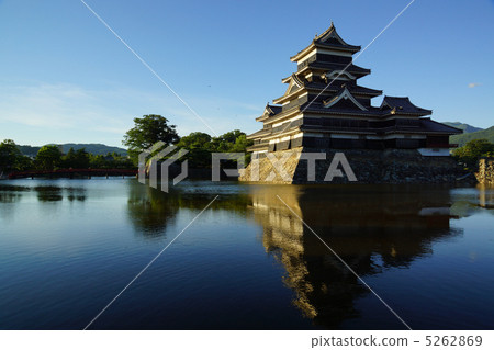 National treasure Matsumoto castle National treasure Matsumoto castle 5262869