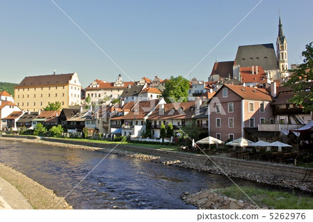 捷克克魯姆洛夫河邊 5262976