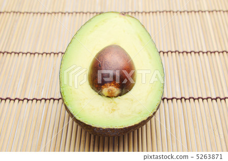 Avocado Cut Sal Avocado Cut Sal 5263871