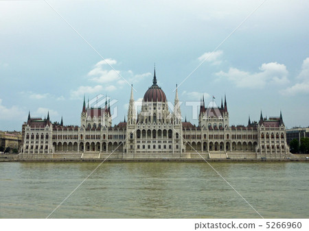 Hungarian Parliament Building 5266960