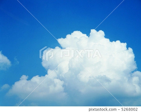 Cloud cover 5268002