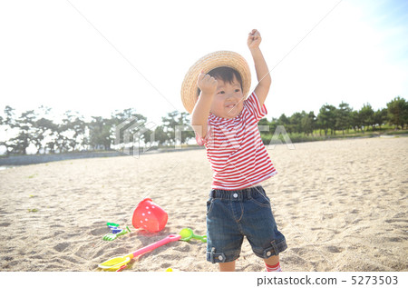 一個孩子 5273503