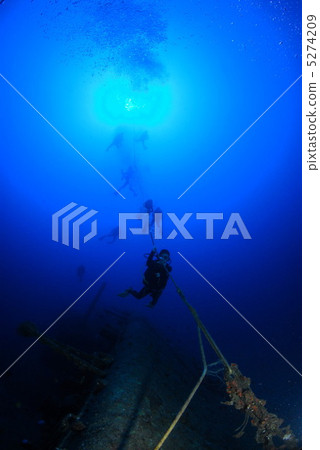 Sedimentary diving Sedimentary diving 5274209