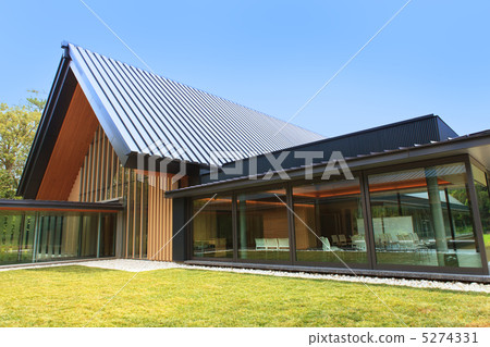 Year-round Shrine Memorial Shinku-kan 5274331